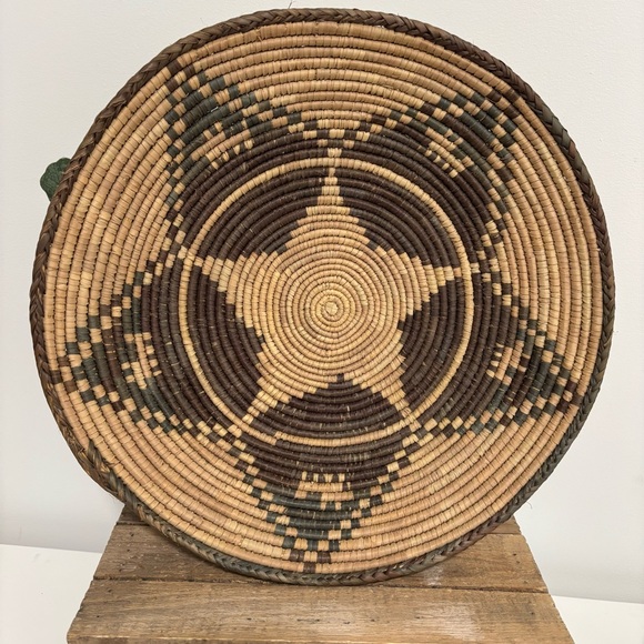 Other - Masterpiece Native Indian Handwoven Star Pattern Basket - Brown and Tan